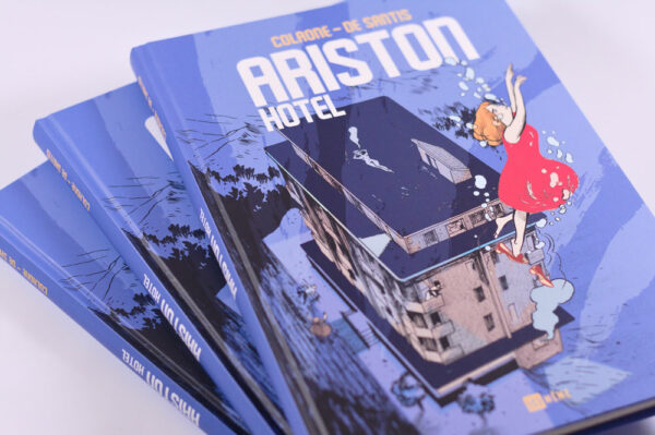 photo pile livre ariston hotel